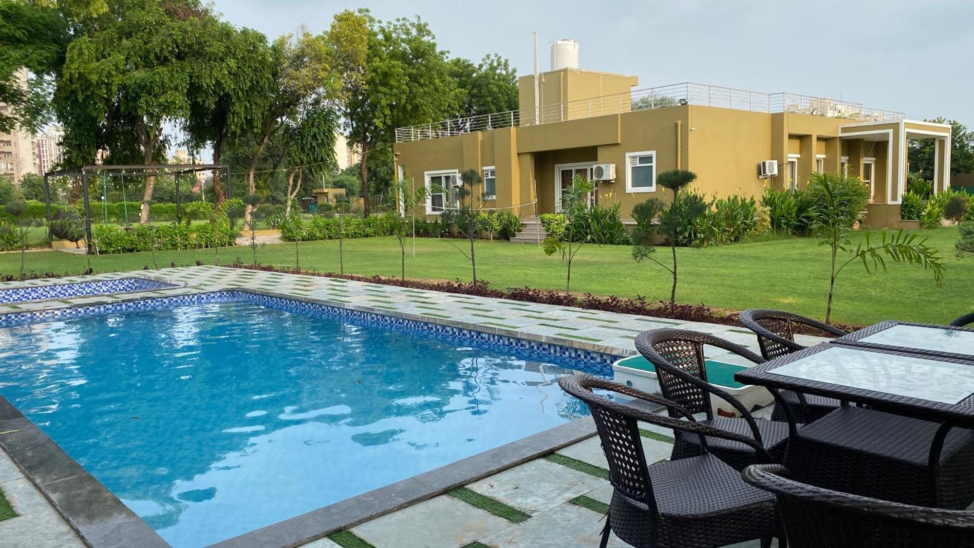 Raas Vilas - Boutique Farm House With Pool Taoru Exterior photo